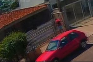Suposto incêndio criminoso em Maringá: Homem que teve 80% do corpo queimado morre no hospital