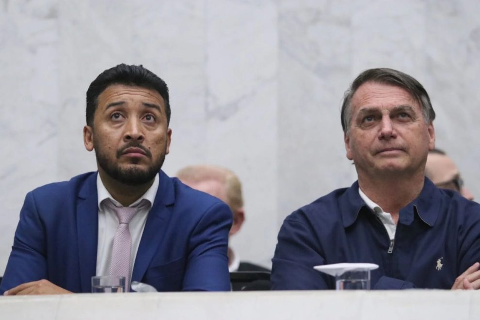 Deputados de Maringá se manifestam sobre prisão de Bolsonaro: "Injusta e arbitrária"