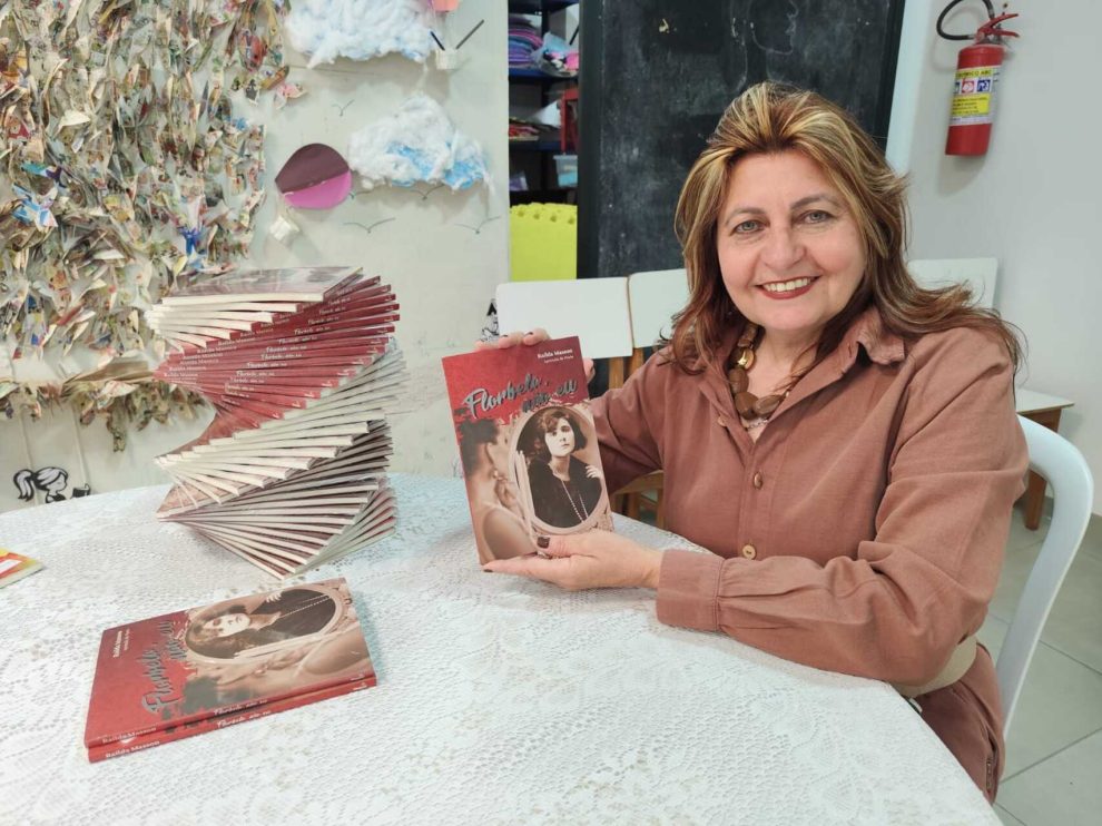 Escritora maringaense Railda Masson promove evento literário na Biblioteca Operária neste sábado (29)