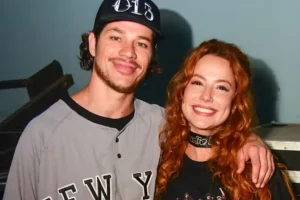 José Loreto vai a festa de gala em São Paulo com nova namorada