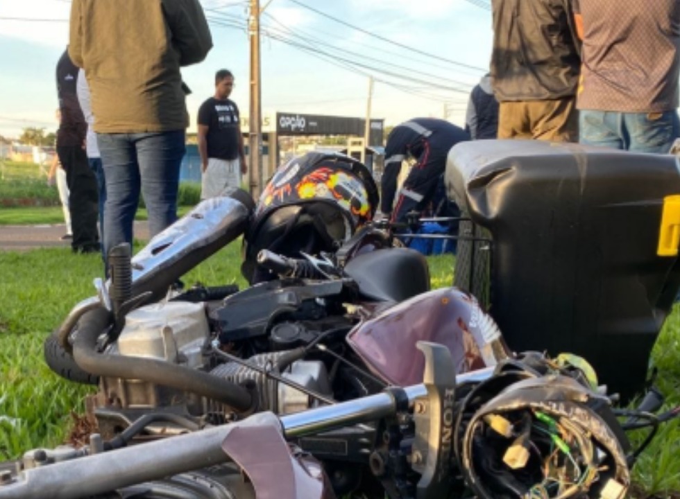 Motociclista morre após acidente na Avenida Morangueira, em Maringá