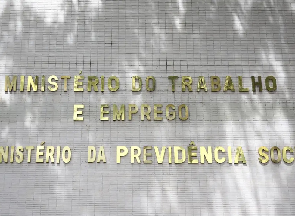 Prazo para contestar descontos indevidos do INSS termina em 14 de novembro