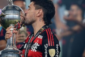 Arrascaeta é finalista no tradicional prêmio Rei da América