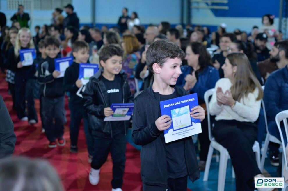 Colégio Dom Bosco forma cidadãos autônomos e preparados para o futuro com projetos como a Feira do Empreendedor e o Super Autor