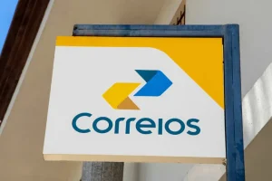 Em crise, Correios vetam pagamento de 'vale-peru' a empregados em 2025