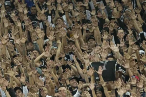 Gaviões é liberada para a final do Corinthians, mas punição segue em vigor
