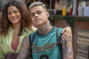 MC Cabelinho troca nome de Bella Campos pelo de rapper em tatuagem