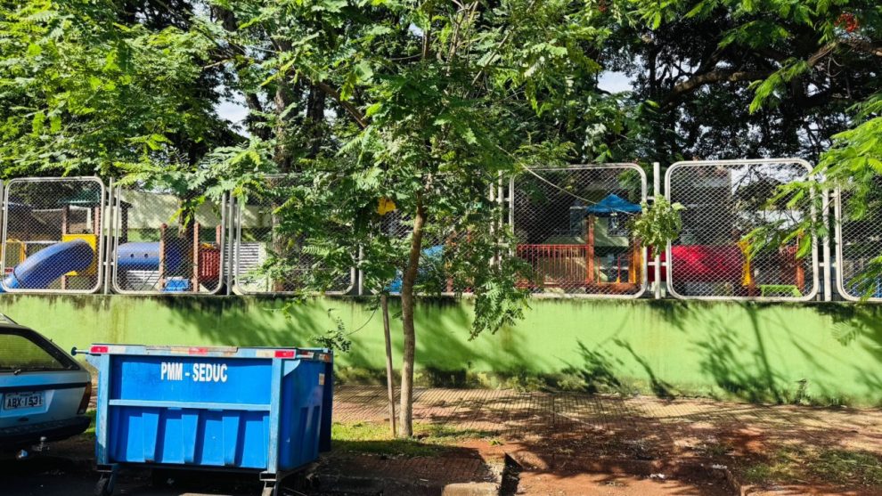 Prefeitura de Maringá age rápido e realiza limpeza de entulhos próximos a Cmei