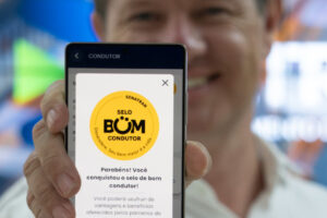 Mais de 22 mil condutores do Paraná já renovaram a CNH de forma automática e gratuita