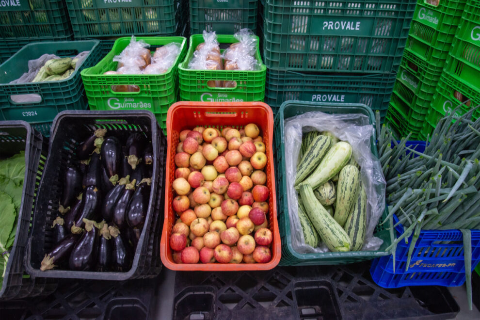 Preços de alimentos e bebidas caem pelo segundo mês consecutivo no Paraná