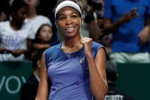 Venus Williams quebra recorde no Australian Open, mas deixa vitória escapar