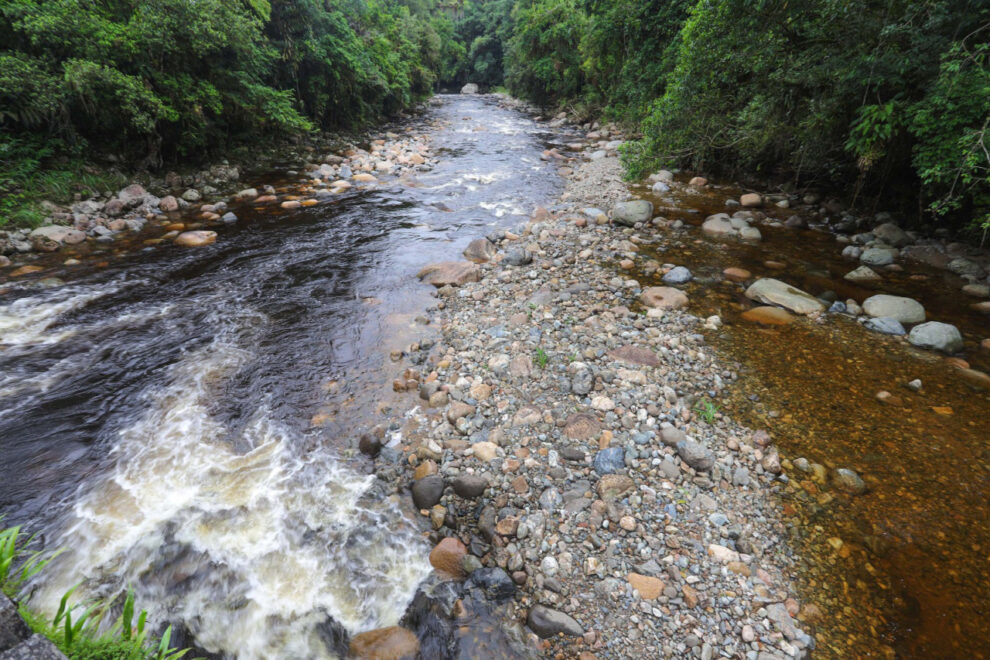 Verão aumenta risco de cabeça d’água em rios e cachoeiras, alertam Bombeiros