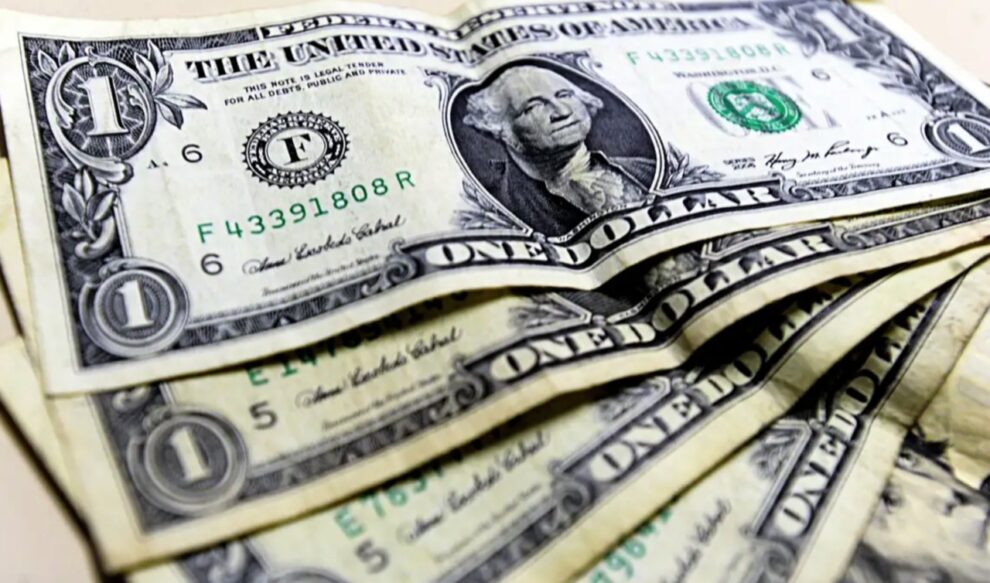 Bolsa bate recorde e dólar cai para R$ 5,17 com fim de tarifaço