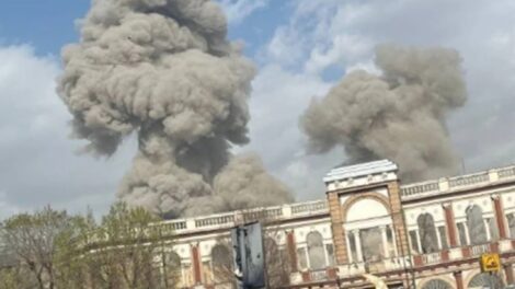 Israel e EUA atacam Irã; governo brasileiro condena ofensiva