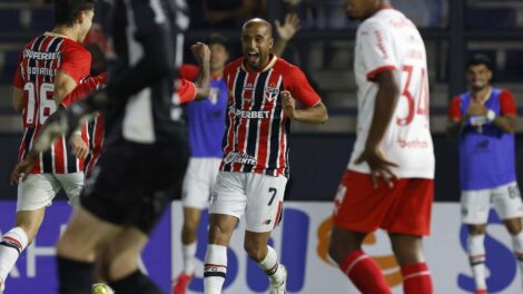 São Paulo e Palmeiras se garantem nas semis do Campeonato Paulista