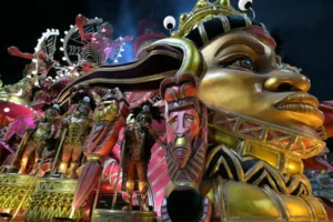 Segunda noite de Carnaval tem desfiles equilibrados em São Paulo