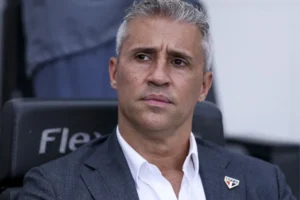 Escolha de Crespo custa caro, mas São Paulo sai do Paulistão com esperanças