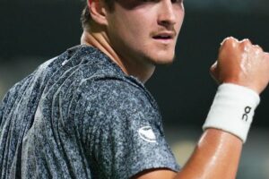 João Fonseca estreia bem e terá Kahachanov pela frente em Indian Wells