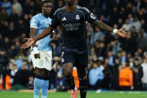 Liga dos Campeões: Vini Júnior marca dois e Real despacha City