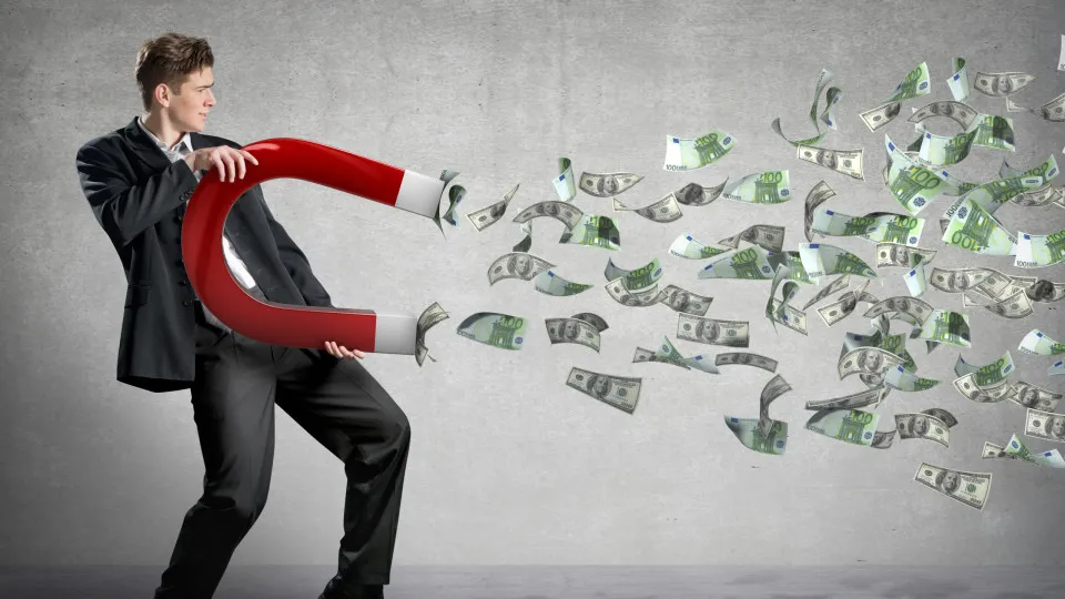 Mercúrio direto favorece 3 signos com fase de sorte e dinheiro