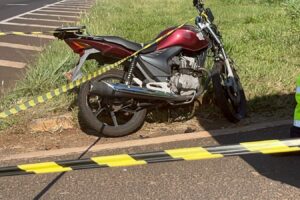 Motociclista morre após colisão contra caminhão na BR-376, em Maringá