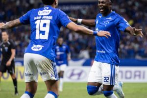 Cruzeiro mostra poder de decisão para superar Boca na Libertadores