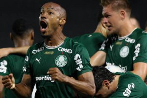 Em noite de Marlon Freitas, Palmeiras derrota Grêmio
