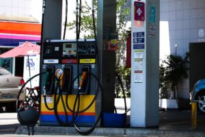 Paraná participa do programa da União para reduzir impostos sobre o diesel
