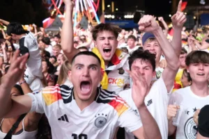 Copa noturna e falta de interesse fazem Berlim cancelar fanfest