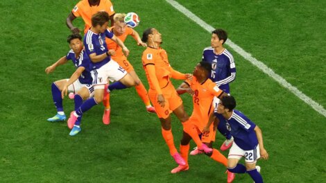 Japão arranca empate e Costa do Marfim vence Equador com gol no fim