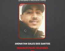 Polícia Civil divulga foto de atirador que matou três pessoas da mesma família em Sarandi; ele está foragido