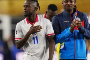 Rival do Brasil na Copa, Haiti celebra a esperança em meio à crise
