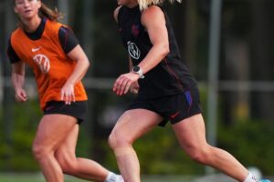 Seleção dos EUA enaltece Marta e já mira a Copa Feminina no Brasil