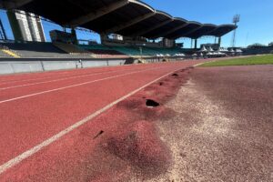 Um mês após questionamentos, pista de atletismo do Willie Davids continua sem previsão de reforma