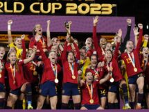 Finalista da Copa masculina, Espanha pode “unificar” títulos mundiais