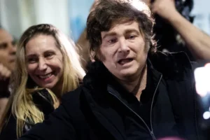 Governo brasileiro chama embaixador na Argentina para consultas após ataques de Milei