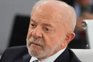 Lula não irá às posses dos novos presidentes de Peru e Colômbia