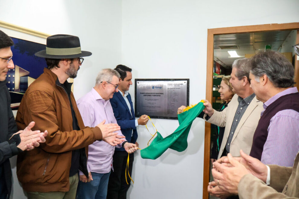 Maringá inaugura fundo com cerca de 300 mil documentos eleitorais históricos no Calil Haddad