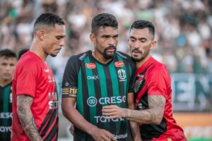 Ronald Carvalho retorna ao Maringá FC na reta final da Série C